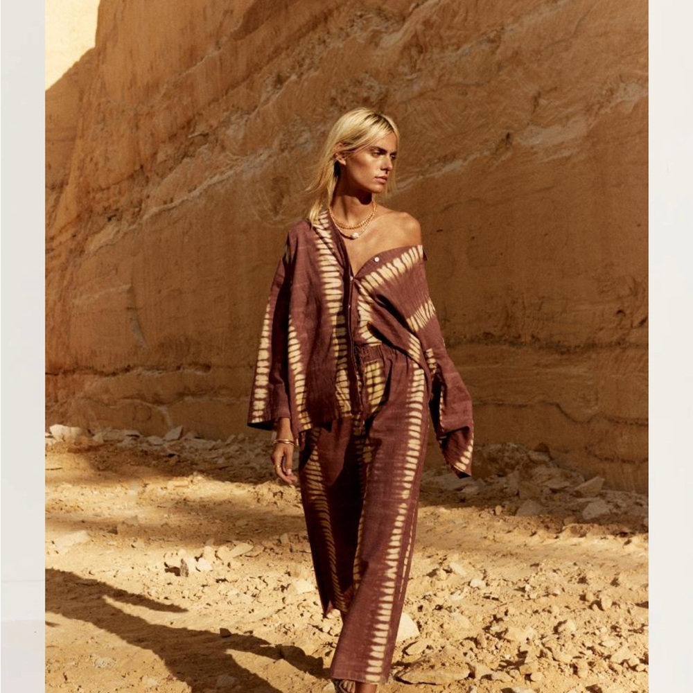 Maurie + Eve —  Sunny Scene top